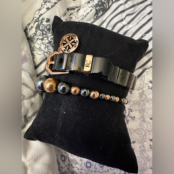 Rustic Cuff Elegant Black and Gold Bracelet Set - Picture 1 of 4